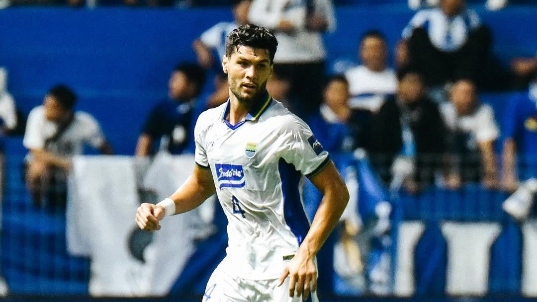 Lini Pertahanan Kian Padu, Julio Cesar Siap Amankan 3 Poin dari Selangor